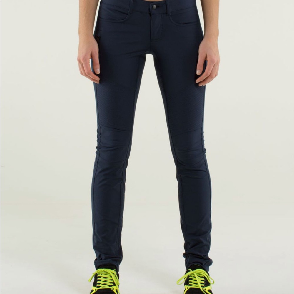 Lululemon bust a move moto pants size 10